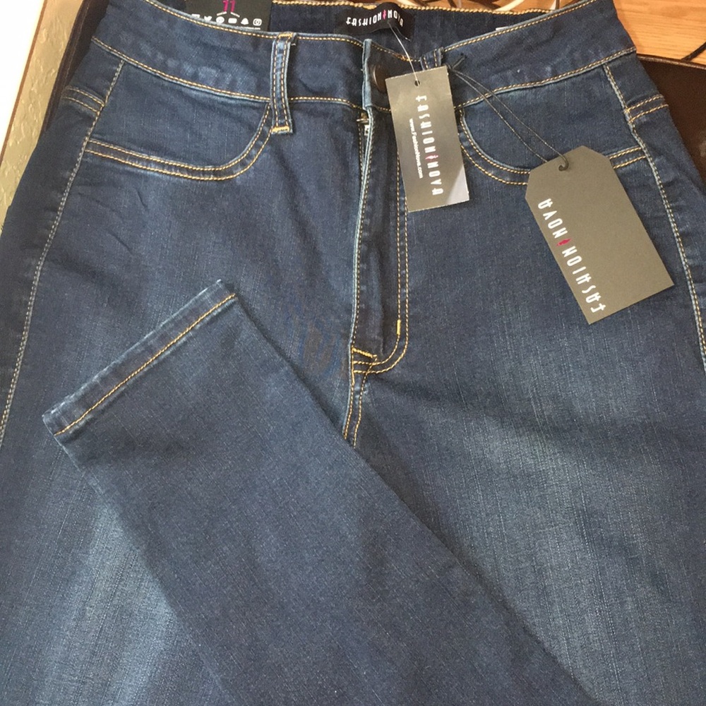 Dark denim skinny leg high waisted